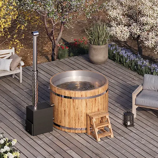 NORDIC SPA STEEL (Rozsdamentes Fa Dézsafürdő - 2-8 fő)
